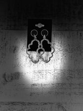 Load image into Gallery viewer, Golden TearDrop Earrings